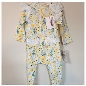 JESSICA SIMPSON Floral Eyelet Footie Headband Set